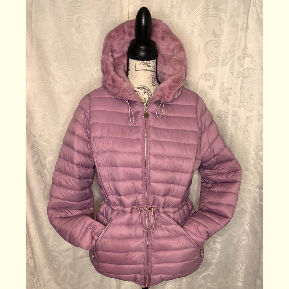 Italian pink, SzM reversible puffer jacket.